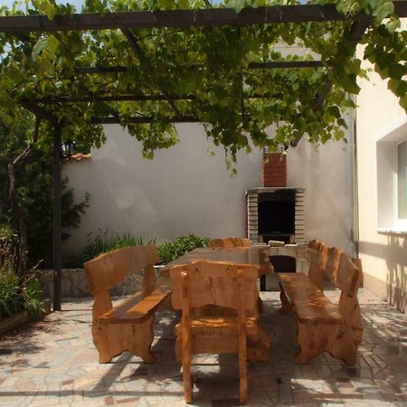 Holiday Home Domi Нови-Винодолски Экстерьер фото