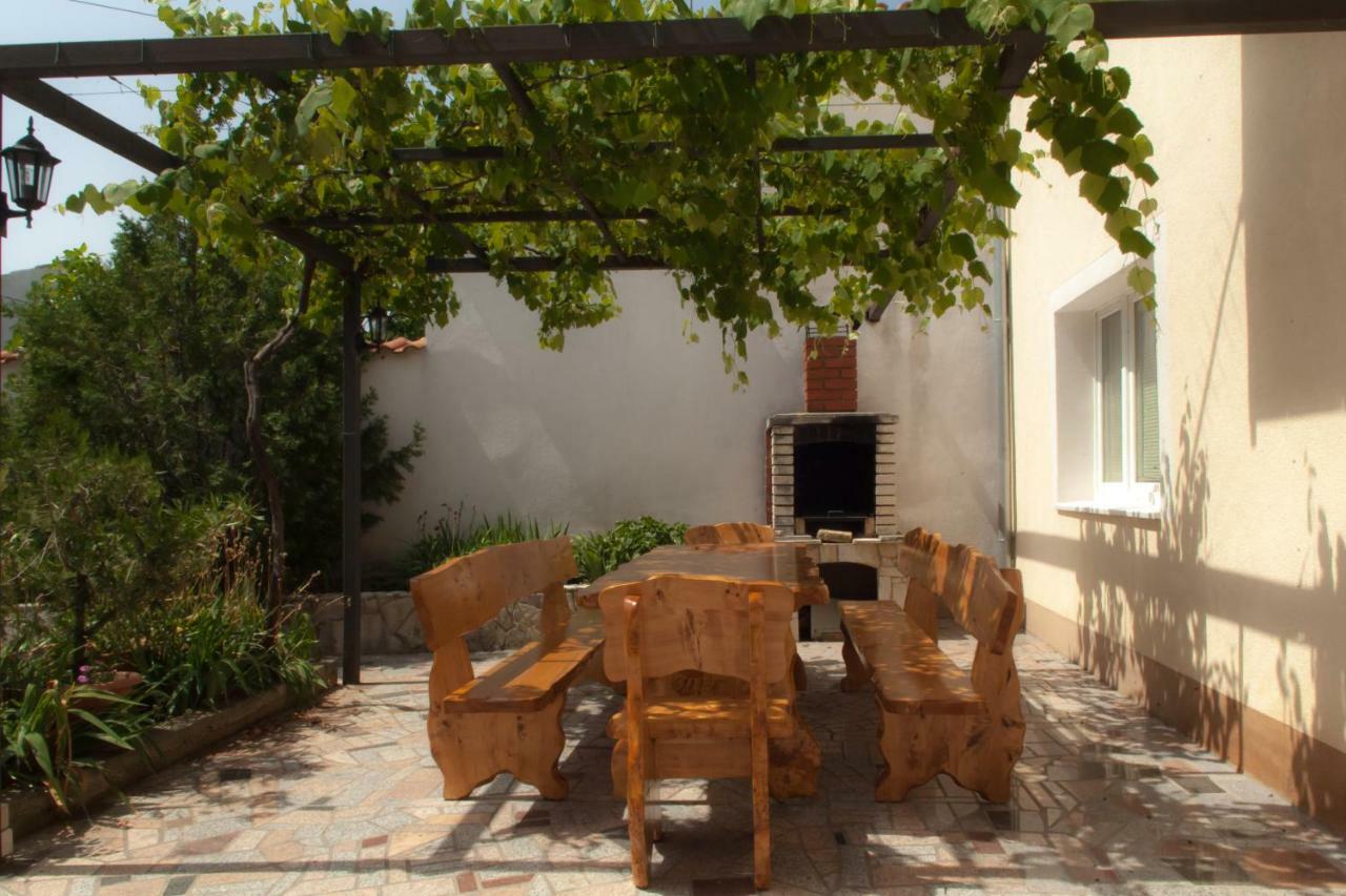Holiday Home Domi Нови-Винодолски Экстерьер фото