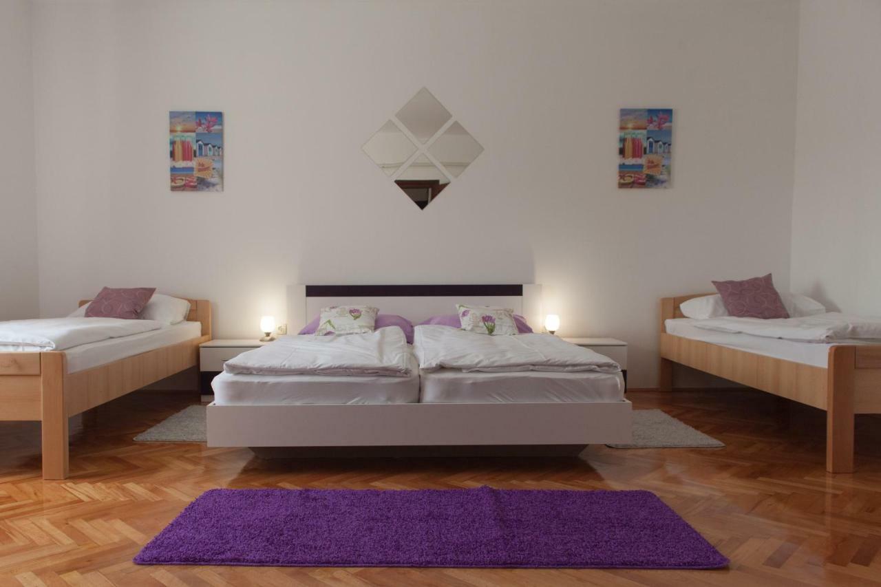 Holiday Home Domi Нови-Винодолски Экстерьер фото
